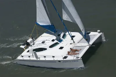 Veleiro catamarã Bate Vento modelo BV 43