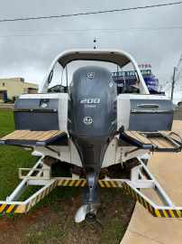 Ventura 200