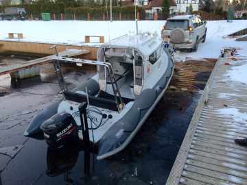 Cabin rib Bush 645 (Sea Patrol 630)