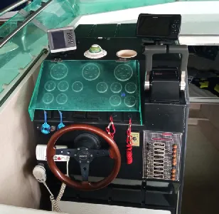 Clique para visualizar CAPRI 32 pés + Parelha Yamaha 422 275Hp Diesel