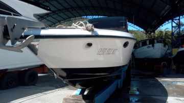 Cigarette 36 Offshore Legend + AQAD 41 Diesel 
