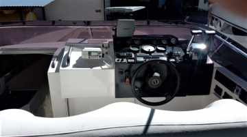 Cigarette 36 Offshore Legend + AQAD 41 Diesel 