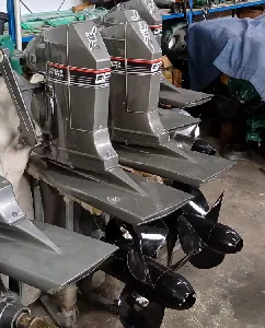 Clique para visualizar Volvo Penta KAD 42 Kompressor 220 Hp Diesel