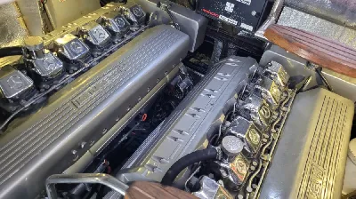 Clique para visualizar Intermarine 46 + Mercedes-Benz 447