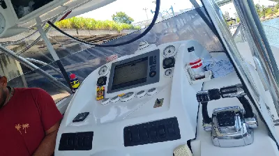 Clique para visualizar Fishing 320 Saint Tropez