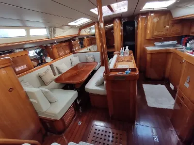 BENETEAU OCEANIS 500 - 50 PÉS