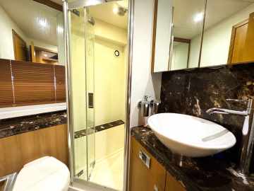 Sunseeker 53 