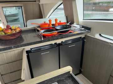 Intermarine 60