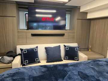 Intermarine 60