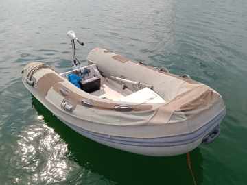 Catamarã modelo Kelly 37' - Projeto Derek Kelsall 