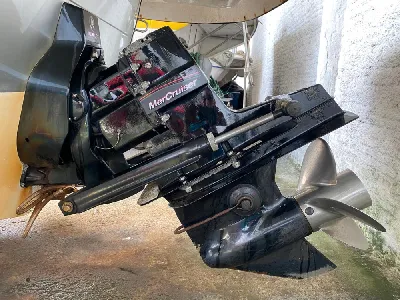 Clique para visualizar Solara 230 Cabin