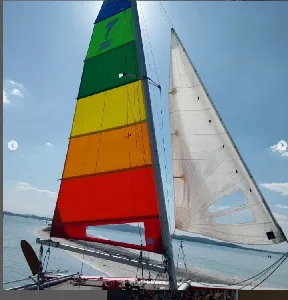 Clique para visualizar Catamarã da classe Tornado