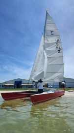 Catamarã da classe Tornado