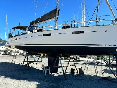 Clique para visualizar Oceanis 41