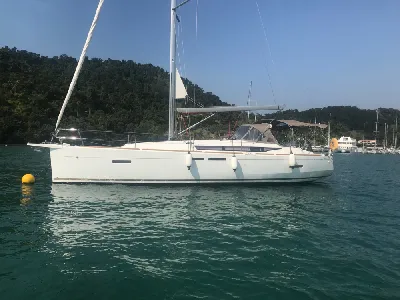 Clique para visualizar Sun Odyssey 419