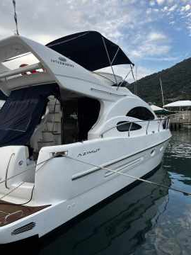 Azimut 38