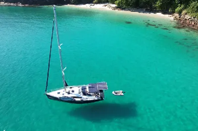 Clique para visualizar Oceanis 40