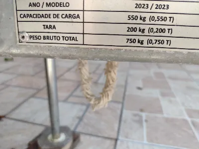 Clique para visualizar Carreta reboque Dacla rodoviária e encalhe