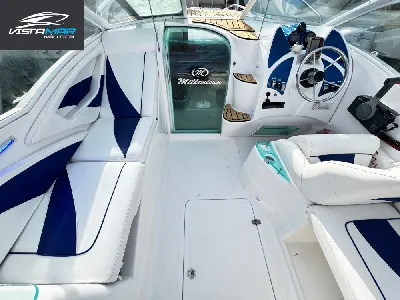 Clique para visualizar Lancha Millenium 24 pés