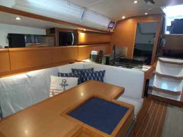 Sun Odyssey 439 