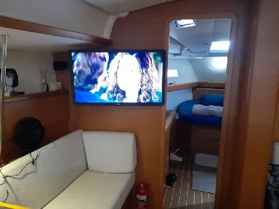 Clique para visualizar Sun Odyssey 439