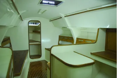 Clique para visualizar Fast 365 com a popa aumentada