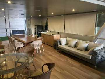 Pontoons de 30 até 48 pés para navegação interior