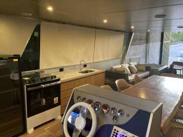 Pontoons de 30 até 48 pés para navegação interior