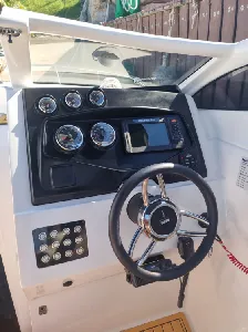 Clique para visualizar Lancha Real 285 motor de popa Mercury 250hp