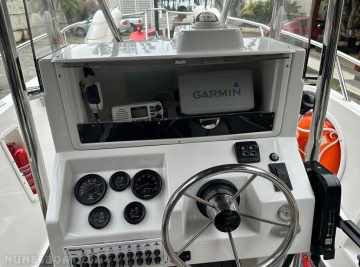 Wellcraft 220