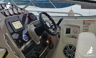 Clique para visualizar Bayliner 35