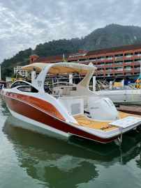 Barco novo 2025 com motor de popa - Mercury 250hp