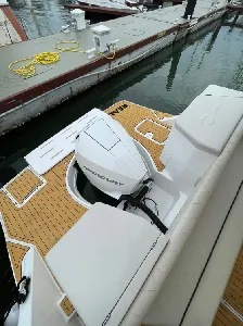 Clique para visualizar Barco novo 2025 com motor de popa - Mercury 250hp