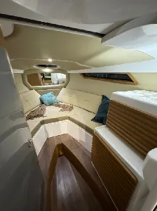 Clique para visualizar Real 285 Special Deck - 2025 Zero motor de popa