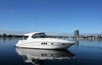 Sea Ray 395 Sundancer