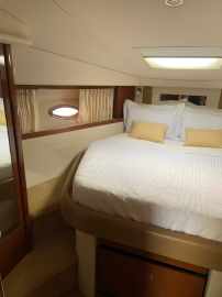 Sea Ray 395 Sundancer