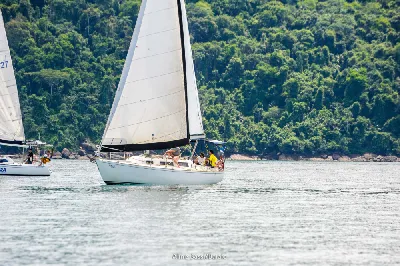 Veleiro German Frers 34"