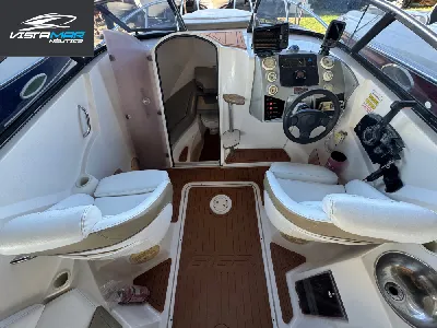 Clique para visualizar Ventura 215 Cabin Comfort