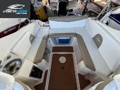 Clique para visualizar Ventura 215 Cabin Comfort