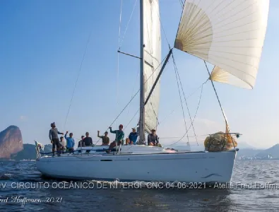 Clique para visualizar First 40.7