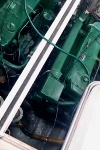 Clique para visualizar Carbrasmar 33 Fighter + Parelha Mercedes-benz 352A