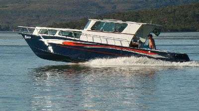 Clique para visualizar MALLOY 33 - reestilizada em 2025 / 2026