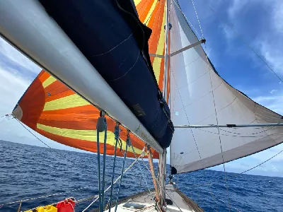 Clique para visualizar Beneteau 393