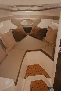 Clique para visualizar Triton 300 Sport