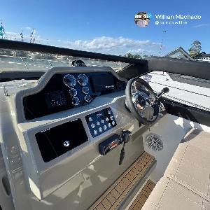 Real 35 Cabriolet parelha de popa Mercury zero