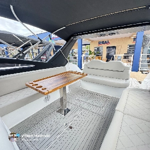 Real 35 Cabriolet parelha de popa Mercury zero