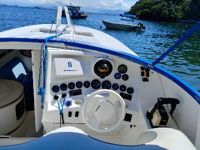 Intermarine Scarab 38 com 2x Volvo Kad 42 Diesel