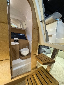 Real 34 Cabriolet 2025 Zero milhas / Powerboats