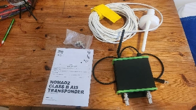 AIS transponder TX RX Nomad2