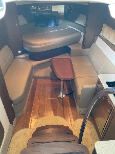 Clique para visualizar Sea Ray 375 Sundancer